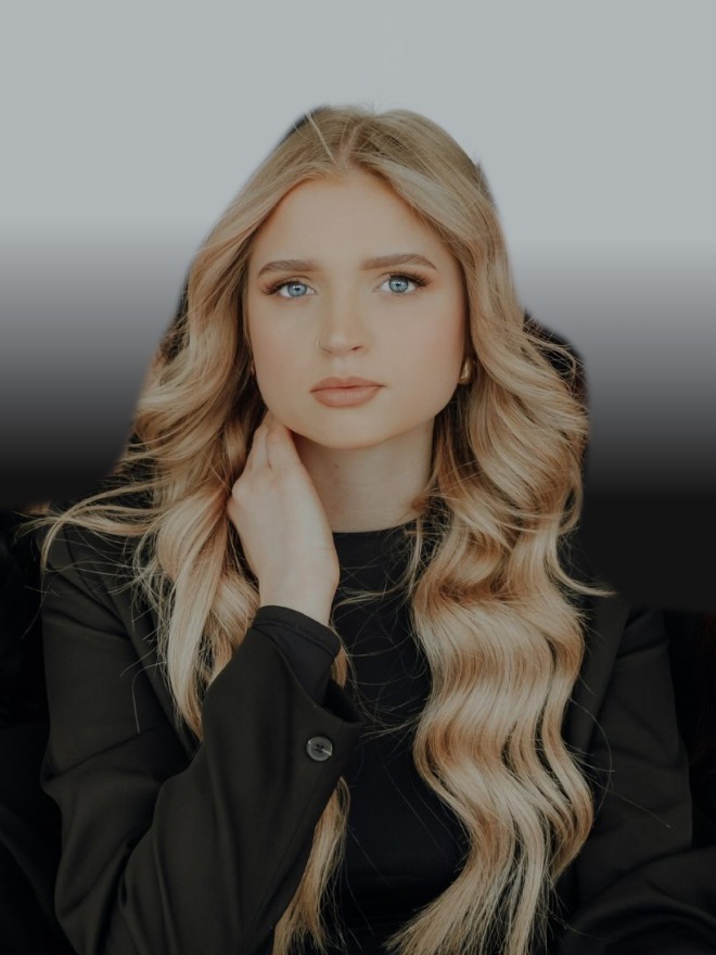 Leonie, Stylistin bei Domani Art of Hair Forchheim